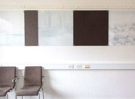 Pindot opslagstavle med filt på Rungstedgård